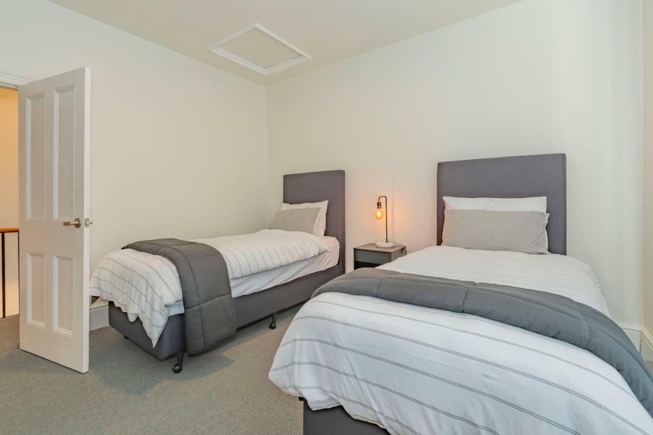 4 Bedroom House - Hobart Cbd - Free Parking - Free Wifi 외부 사진
